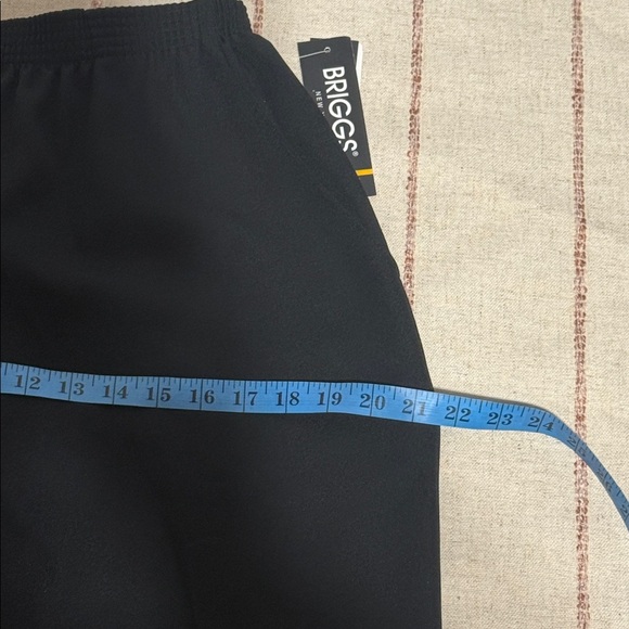Briggs New York Black Pants. - Picture 7 of 10